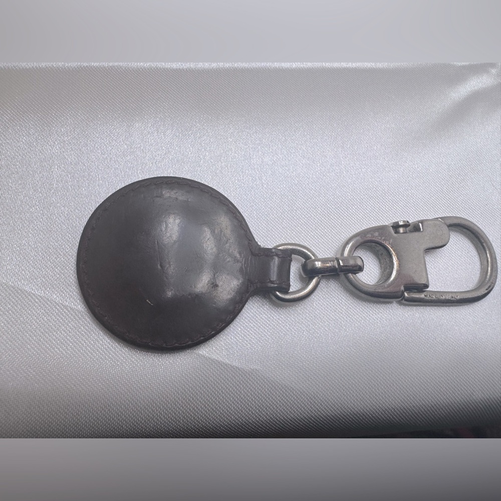 Gucci Keychain Leather Circle Logo Bag Charm Silver Clasp Rare 90s Y2K Vintage - Picture 5 of 7
